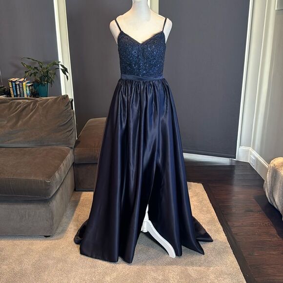 Women’s Blue Full Length Satin Lace Appliqué Party Prom Formal Dress Size 2 NWOT - Picture 3 of 11